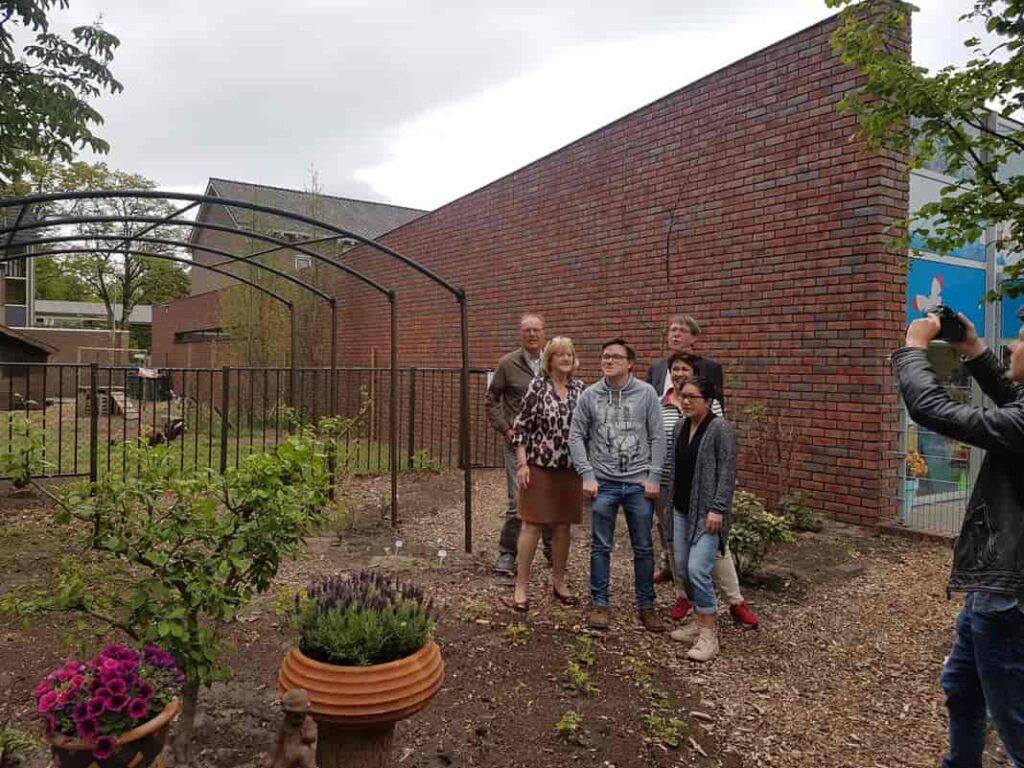 Tekstschrijver-Best-Wilma-Vervoort-Correspondent-Eindhovens-Dagblad-Buurtkamer Kadans Best