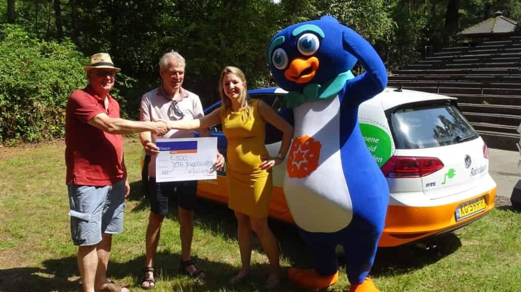 Tekstschrijver Best Wilma Vervoort Correspondent Eindhovens Dagblad Jeth jeugdtheater Best