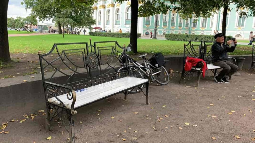 Rotary BestOirschot vriendschapsbank St. Petersburg