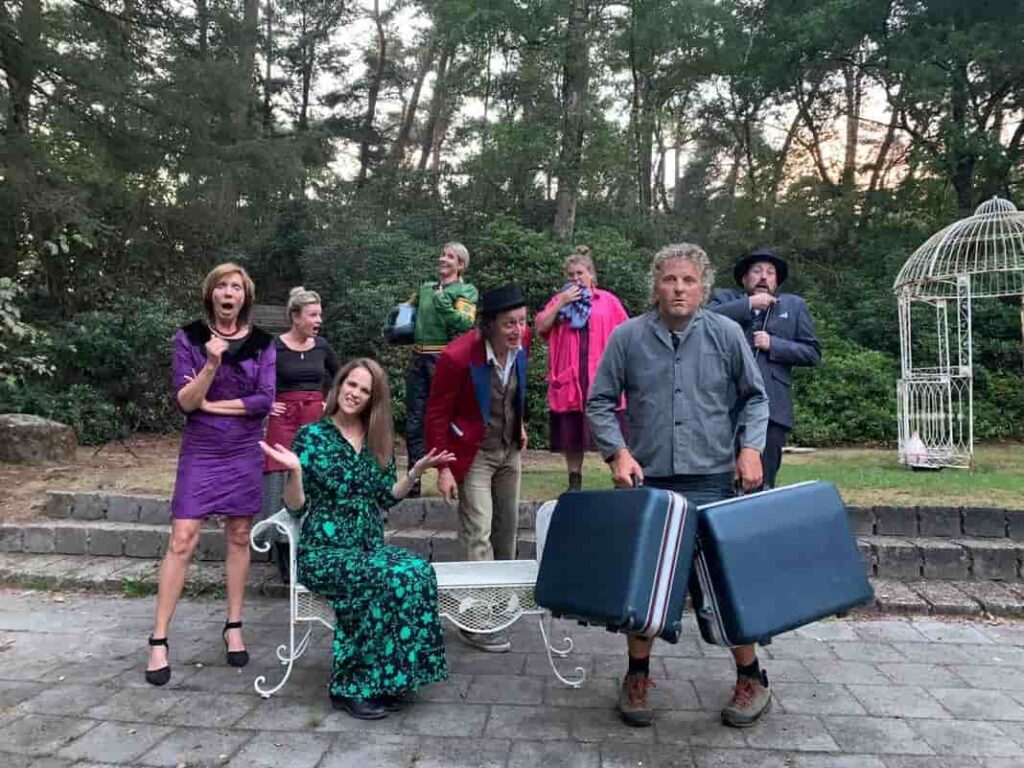 wilma vervoort-tekstschrijver-content schrijven-TGBluv anderhalve meter komedie Joe Mann theater Best