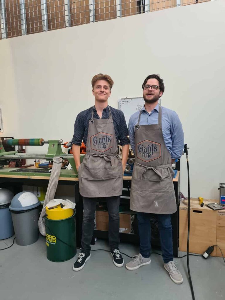 InAndOutOfAfrica-Menopause Nomad-Wilma Vervoort-Tekstschrijver-Power of the pen-Menopause Magician-Interactive Acts-Giants Pens cparkbata best